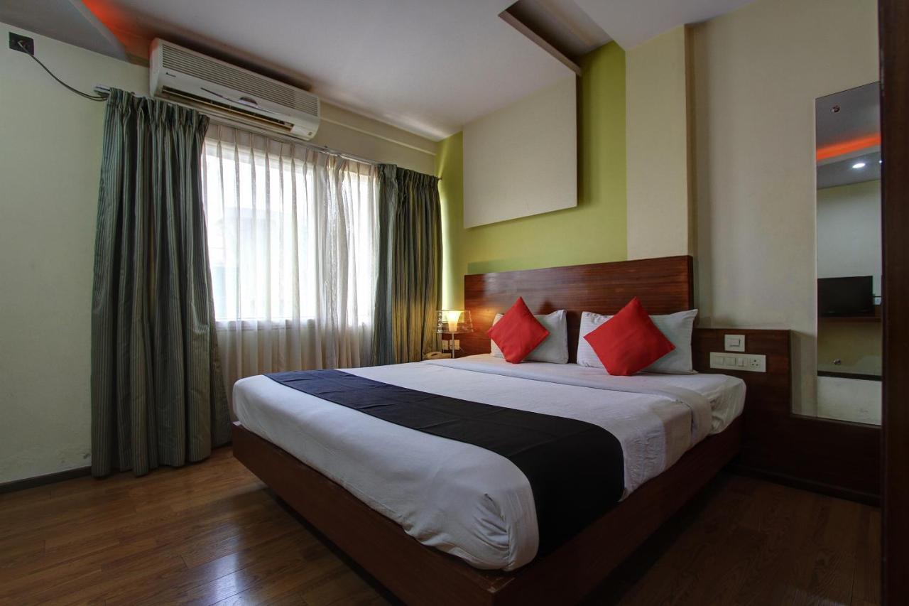 Collection O 29684 Hotel Vikram Palace & Restaurant Dayal Bagh מראה חיצוני תמונה